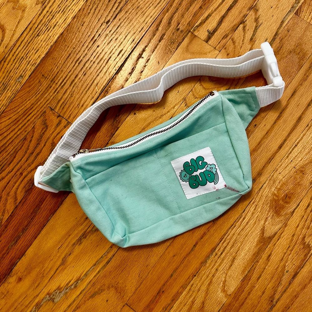 Big Bud Mint Green Fanny Pack